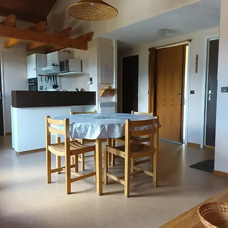 Apartmán 4 Pers, Proche Pistes Et Commerces, - Fr-1-733-150 Crest-Voland